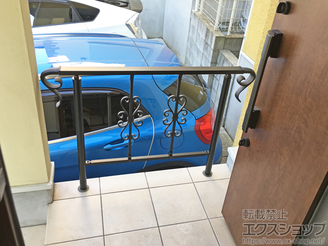 東京都町田市ののフェンス・柵 アーキレール 歩行補助手すり 施工例