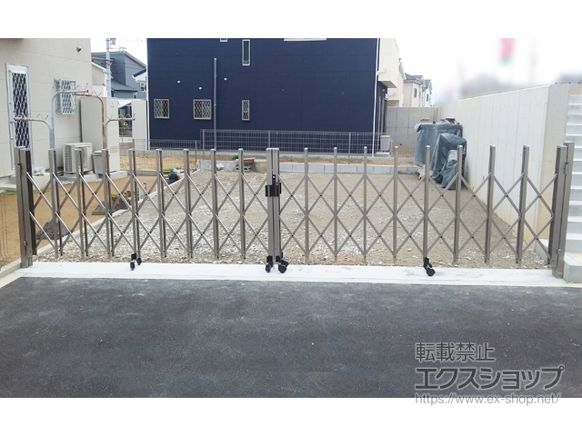 奈良県大和郡山市ののカーゲート トリップゲート RB型 ノンレール 両開き 54W（27S+27M） 施工例