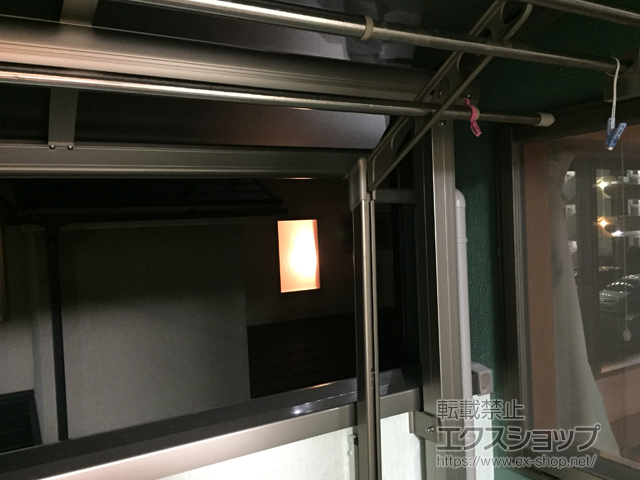 千葉県習志野市ののバルコニー・ベランダ屋根 プレシオステラス R型 屋根タイプ 単体 積雪〜20cm対応 施工例