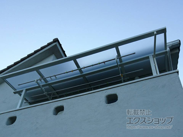 岡山県笠岡市ののバルコニー・ベランダ屋根 スピーネ F型 屋根タイプ 単体 積雪〜20cm対応 施工例