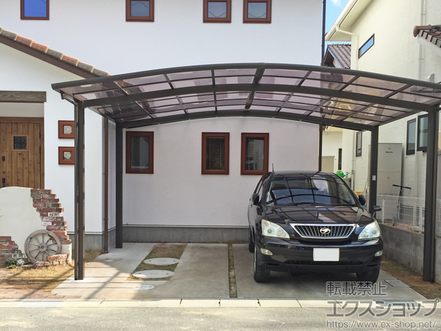 広島県東広島市ののカーポート ネスカR (ラウンドスタイル) ワイド 積雪〜20cm対応 施工例