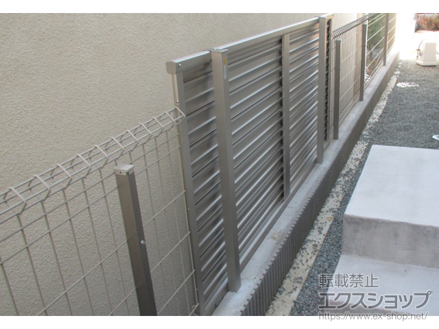 東京都町田市ののフェンス・柵 ミエーネフェンス 目隠しルーバータイプ 自由柱施工 施工例