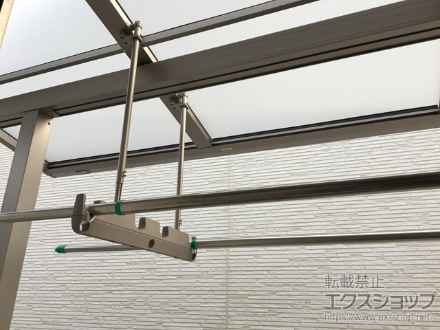 大阪府堺市ののバルコニー・ベランダ屋根 スピーネ F型 屋根タイプ 単体 積雪〜20cm対応 施工例