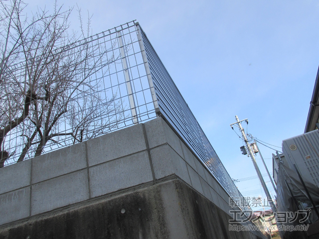 宮城県仙台市ののフェンス・柵 ミエーネフェンス 目隠しルーバータイプ 自由柱施工 施工例