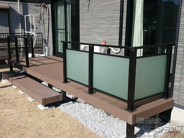 ��ʌ��������܎s��YKKAP�̃E�b�h�f�b�L ���E�b�h�f�b�L 200 �{�H��