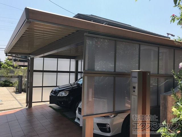 兵庫県三田市のLIXIL リクシル（トステム）のカーポート テリオスポートIII 3000 2台用 奥行延長 角柱6本柱 積雪〜100cm対応 施工例