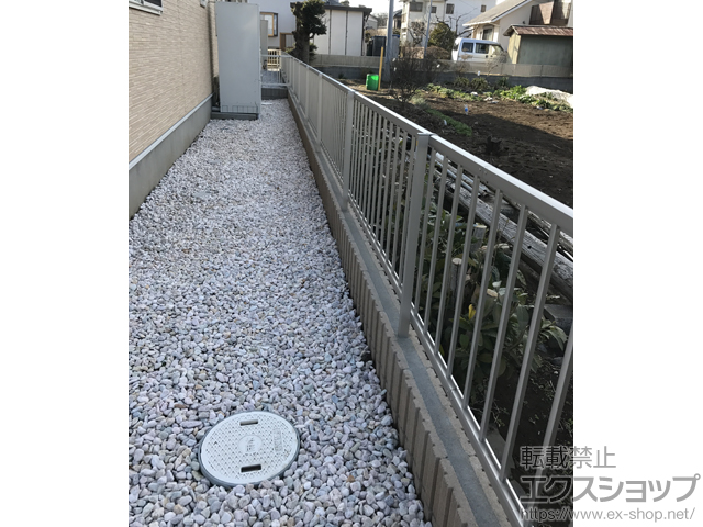 千葉県袖ケ浦市ののフェンス・柵 ミエッタフェンス 防犯たて格子タイプ 自由柱 施工例