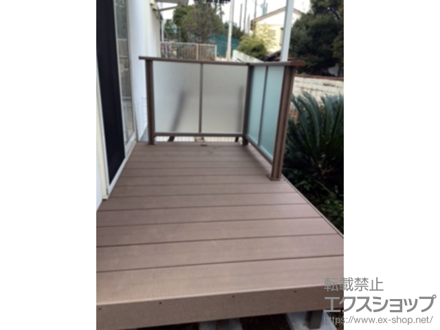 神奈川県横浜市のLIXIL リクシル（トステム）のウッドデッキ レストステージ 幕板納まり＋デッキフェンス 施工例