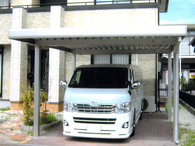 佐賀県神埼市ののカーポート レオンポートneo 標準鼻隠し 角柱4本仕様 積雪〜50cm対応 施工例