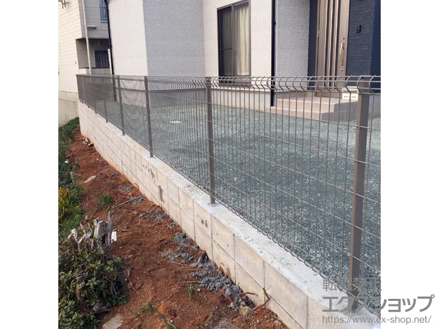 �������@���s��LIXIL ���N�V��(TOEX)�̃t�F���X�E��E�� �n�C�O���b�h�t�F���XUF8�^ �t���[�|�[���^�C�v �{�H��