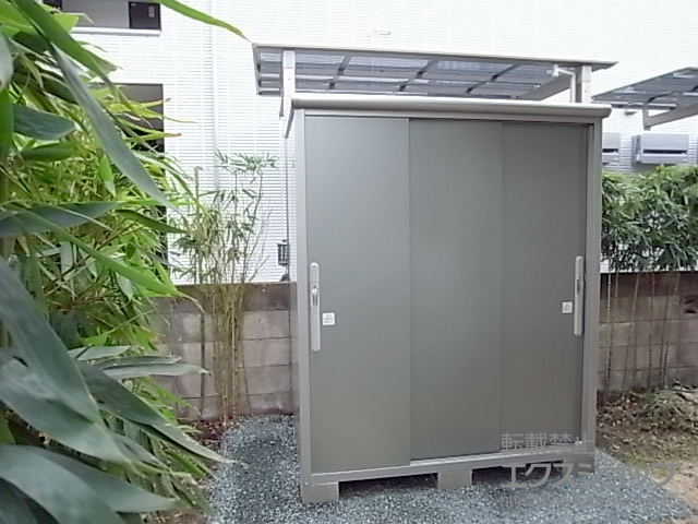 東京都東村山市のの物置・屋外倉庫 エスモ 一般型(ESD-1609AGL-SI) 施工例