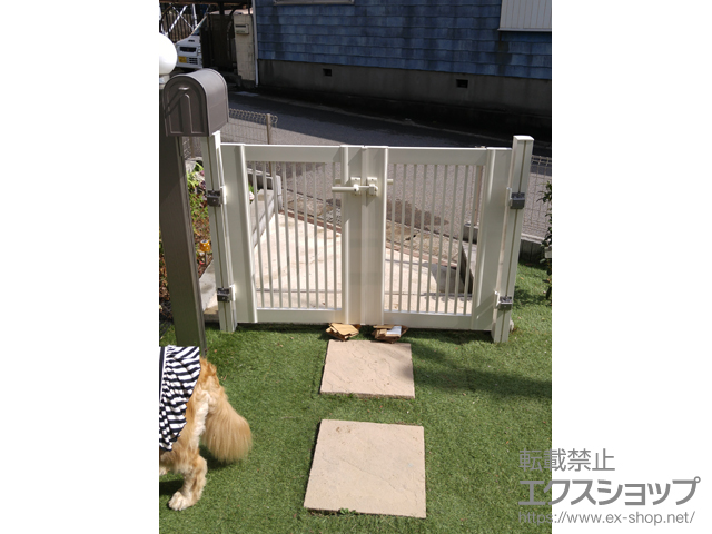 千葉県千葉市のの門扉 エクスライン門扉13型 両開き 門柱使用 施工例