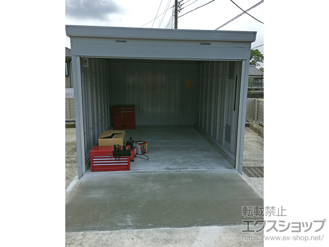 静岡県富士市のの物置・屋外倉庫 バイク保管庫 土間タイプ 一般型（FXN-2634S） 施工例