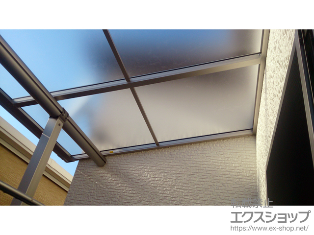 福岡県福岡市ののバルコニー・ベランダ屋根 ヴェクターテラス F型 屋根タイプ 単体 積雪〜20cm対応 施工例