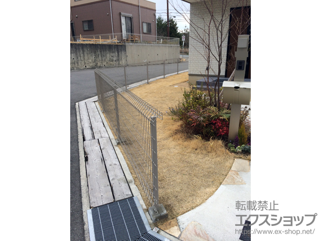 兵庫県西宮市ののフェンス・柵 メッシュフェンス G10 フリー支柱タイプ 施工例
