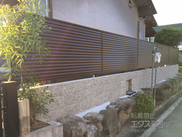 大阪府堺市ののフェンス・柵 ミエーネフェンス 目隠しルーバータイプ 自由柱施工 施工例