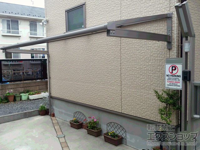 埼玉県越谷市ののバルコニー・ベランダ屋根 スピーネ F型 ルーフタイプ 単体 積雪〜20cm対応 施工例