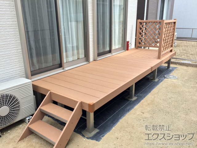 愛知県名古屋市ののウッドデッキ リウッドデッキ 200＋リウッド ステップ5型 Sタイプ(2段)＋リウッドデッキフェンス2型＜ラチス格子＞ 施工例