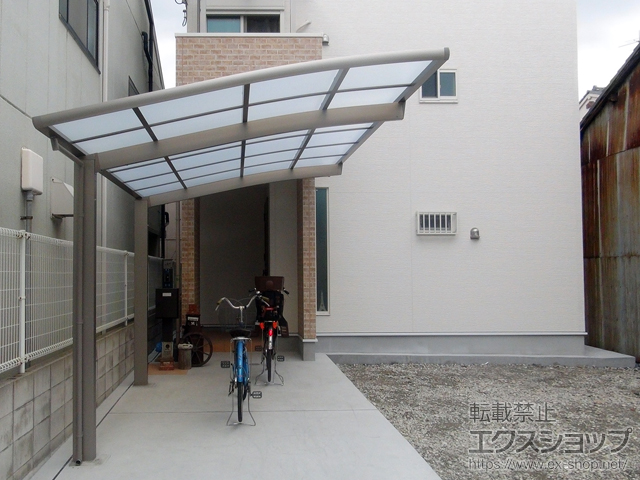 大阪府大阪市ののカーポート ネスカR (ラウンドスタイル) 積雪〜20cm対応 施工例