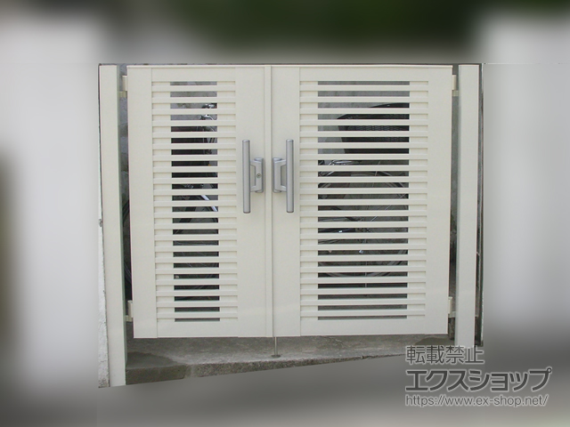 神奈川県横浜市のの門扉 ライシス門扉 9型 細横桟 両開き親子 柱使用 施工例