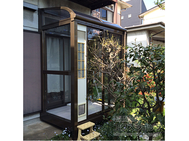 東京都杉並区のLIXIL リクシル（トステム）のテラス囲い・サンルーム サニージュ R型 床納まり 積雪〜20cm対応 施工例