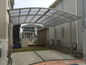 大阪府泉佐野市ののカーポート レイナツインポートグラン 積雪〜20cm対応 施工例