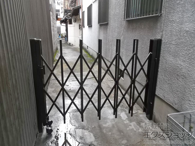 京都府京都市ののカーゲート トリップゲート RA型 ノンレール 片開き 18S 施工例