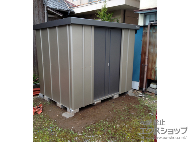 大分県津久見市のの物置・屋外倉庫 エスケーセブン SK7-100 一般型（SK7-100） 施工例
