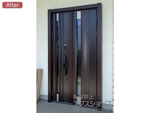 神奈川県横浜市のLIXIL リクシル（トステム）の玄関ドア リシェントII 断熱K1.5仕様 親子仕様(ランマ無)R 12型※タッチキー(キー付リモコン)仕様 施工例