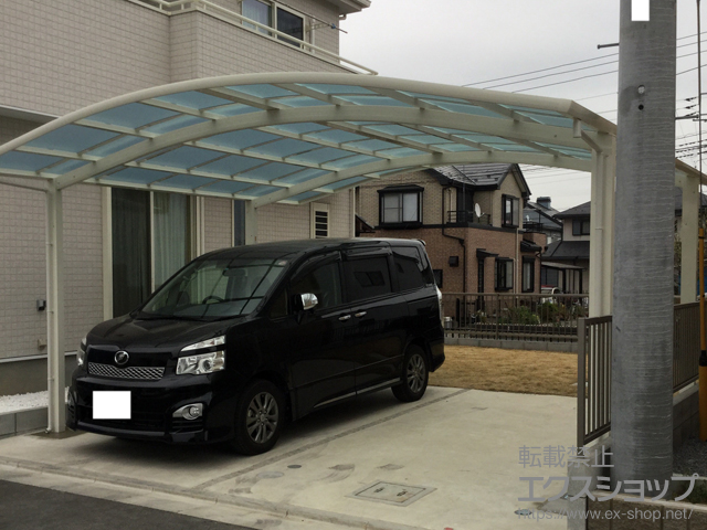 埼玉県川越市ののカーポート レイナツインポートグラン　積雪〜20cm対応 施工例