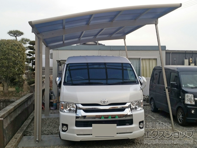 宮城県名取市ののカーポート レイナポートグラン 積雪〜20cm対応＋着脱式サポート 標準・ハイルーフ兼用 2本入×1セット 施工例