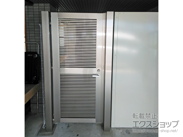 東京都大田区のの門扉 クレディ門扉 1型 横細格子 片開き 高尺タイプ〈マンション仕様〉 施工例