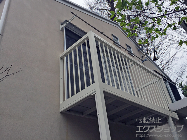 東京都目黒区ののバルコニー・ベランダ屋根 バルコニー BY-X型 縦格子 単体 柱建て式 施工例