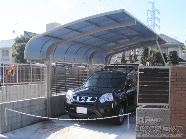 神奈川県横浜市のLIXIL リクシル（トステム）のカーポート テールポートシグマIII 延長 積雪〜20cm対応 施工例