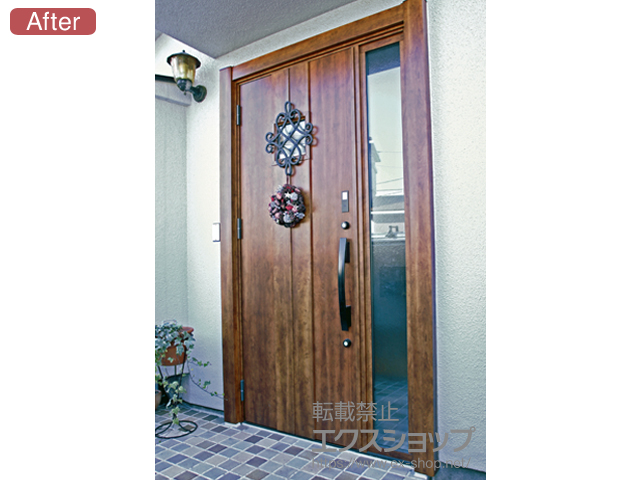 東京都世田谷区のLIXIL リクシル（トステム）の玄関ドア リシェントII 断熱K4仕様 片袖仕様(ランマ無)L C61型 カザスプラス仕様 施工例