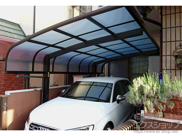 大阪府八尾市ののカーポート レイナキャップポートグラン 積雪〜20cm対応 施工例