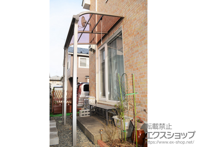 秋田県秋田市ののテラス屋根 スピーネ R型 1500 テラスタイプ 単体 積雪〜50cm対応 施工例