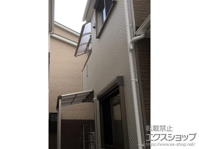 大阪府高槻市ののバルコニー・ベランダ屋根 プレシオステラス R型 屋根タイプ 単体 積雪〜20cm対応 施工例