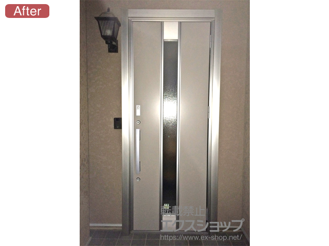 埼玉県深谷市のLIXIL リクシル（トステム）の玄関ドア リシェントII 断熱K4仕様 片開き仕様(ランマ無)R F12型※タッチキー(キー付リモコン)仕様 施工例