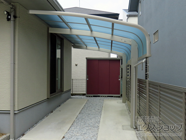 福岡県北九州市ののカーポート レイナキャップポートグラン　積雪〜20cm対応＋水平式物干し 標準 2本入り×1セット 施工例