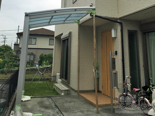 東京都福生市ののサイクルポート・駐輪場 フーゴRミニ (ラウンドスタイル) 積雪〜20cm対応 施工例