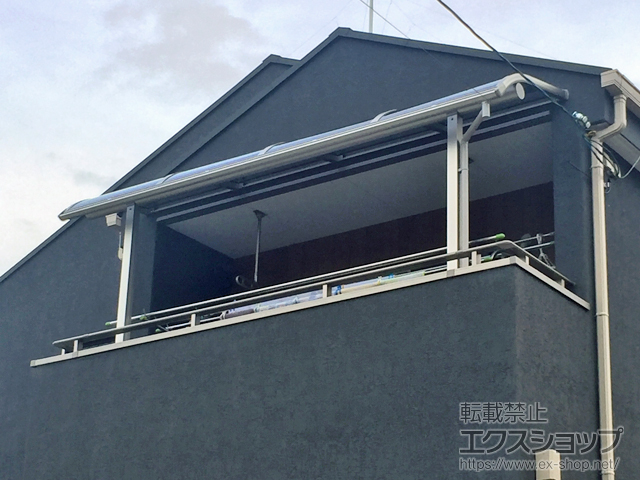 京都府木津川市ののバルコニー・ベランダ屋根 プレシオステラス R型 屋根タイプ 単体 積雪〜20cm対応 施工例