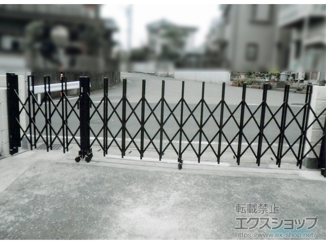 千葉県千葉市ののカーゲート トリップゲート RB型 ノンレール 両開き親子 48WO(13S+35M) 施工例