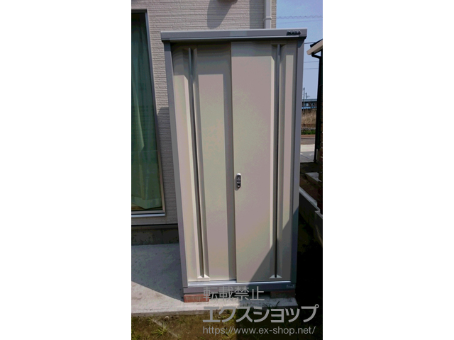 新潟県燕市のの物置・屋外倉庫 シンプリー 一般型(MJX-097E FW) 施工例