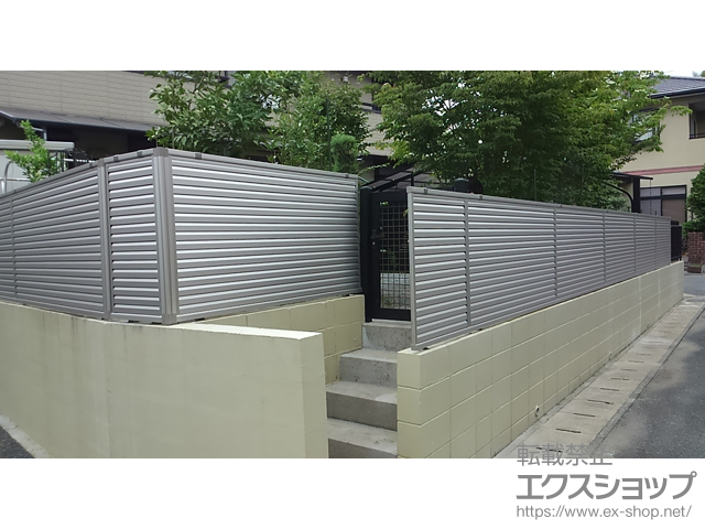 熊本県菊池市ののフェンス・柵 ミエーネフェンス 目隠しルーバータイプ 自由柱施工 施工例