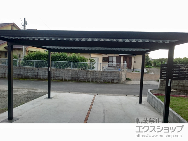 鹿児島県志布志市のLIXIL リクシル（トステム）のカーポート テリオスポートIII 900 2台用 角柱4本柱 積雪〜30cm対応 施工例