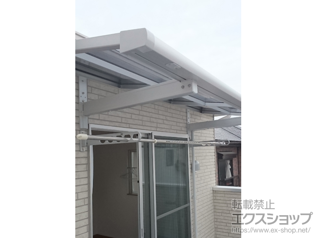 愛知県犬山市ののバルコニー・ベランダ屋根 スピーネ F型 ルーフタイプ 単体 積雪〜20cm対応 施工例