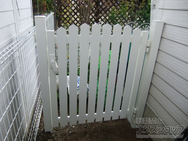 長野県松本市のの門扉 レスティン門扉 13型 片開き　門柱使用 施工例