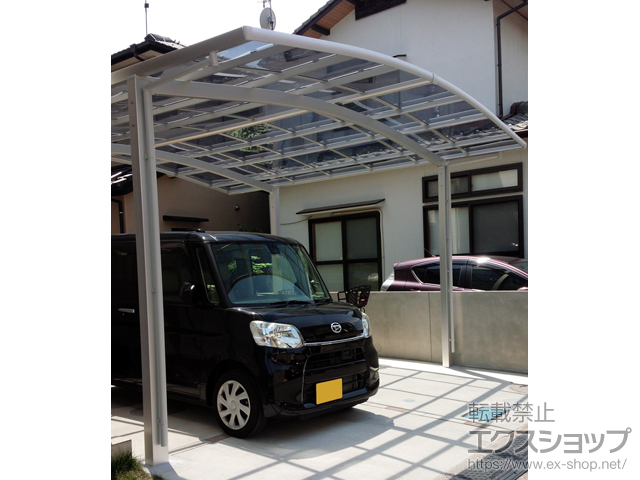 広島県広島市ののカーポート ネスカR (ラウンドスタイル) ワイド 積雪〜20cm対応 施工例