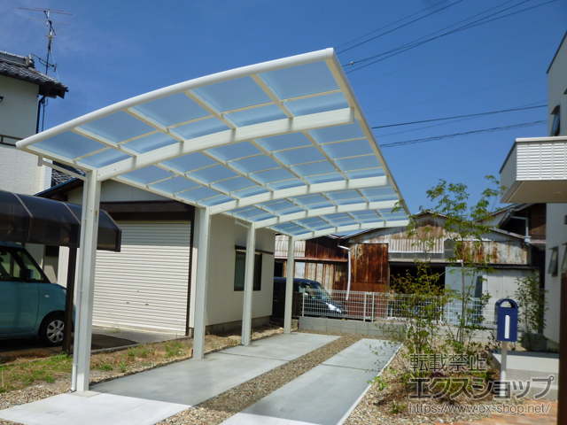 愛知県常滑市ののカーポート レイナポートグラン 縦連棟　積雪〜20cm対応 施工例